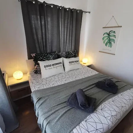 Charming Siyana - Self Check-in *