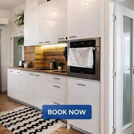 Charming Siyana - Self Check-in *