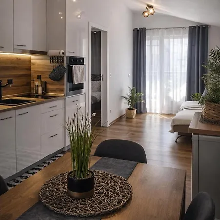 Apartman Charming Siyana - Self Check-in Panagjuriste